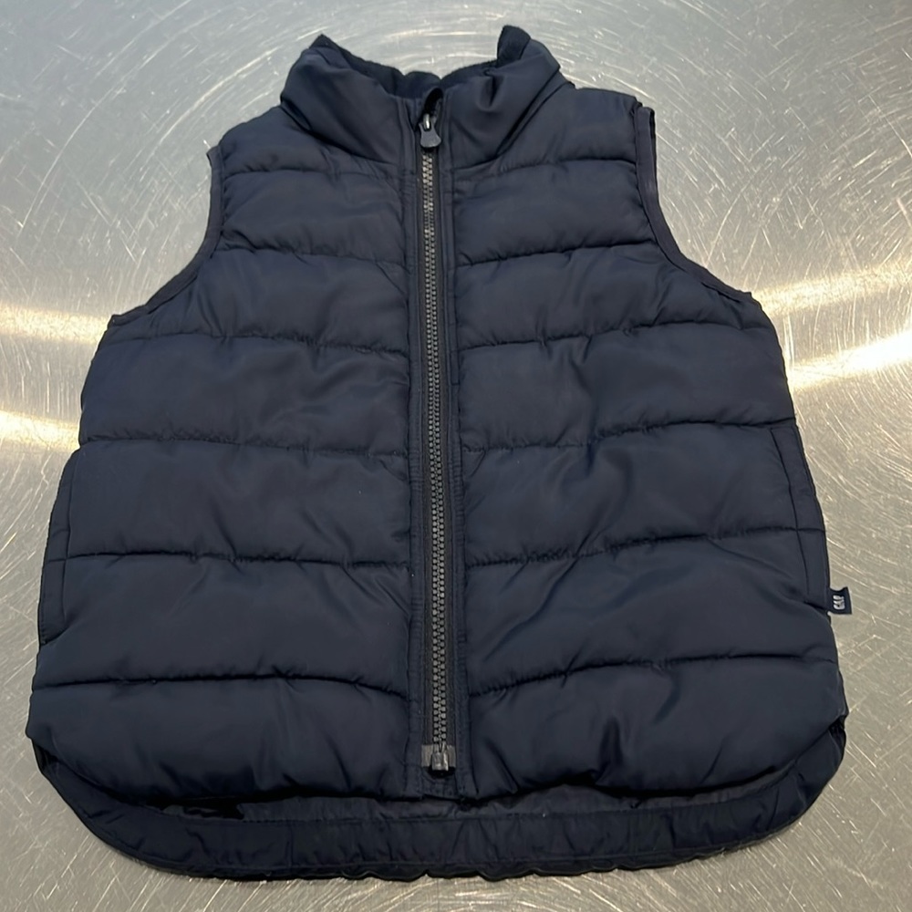 NWOT GAP Toddler Puffer Vest